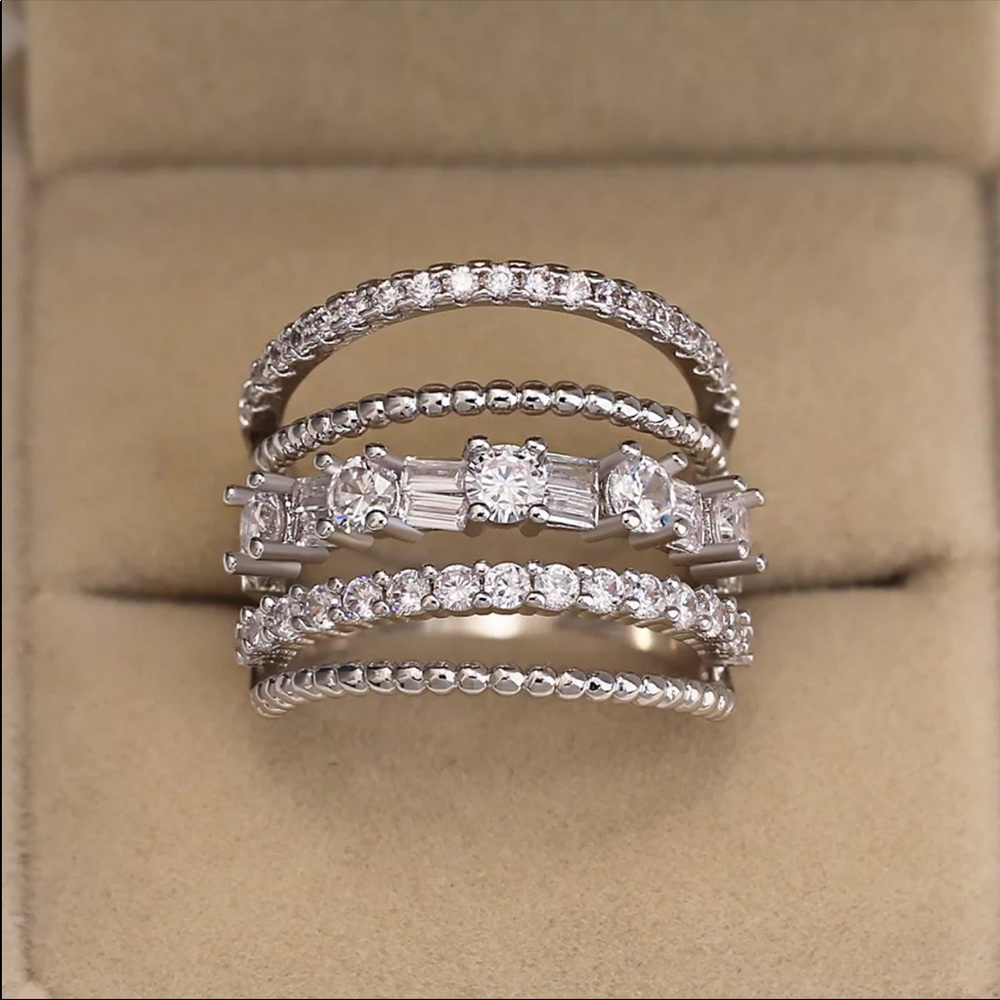 New Women’s Stackable 925 Silver Diamond Ring 💍